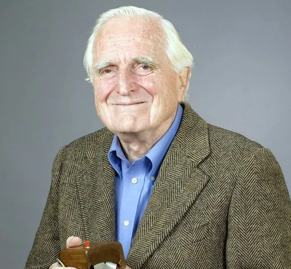 Дуглас Карл Энгельбарт